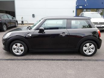 MINI Hatch 1.5 Cooper Classic Steptronic Euro 6 (s/s) 3dr