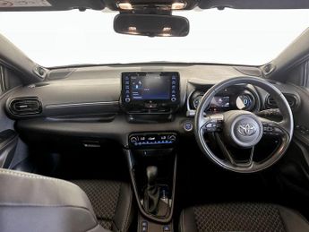Toyota Yaris 1.5 VVT-h Dynamic E-CVT Euro 6 (s/s) 5dr