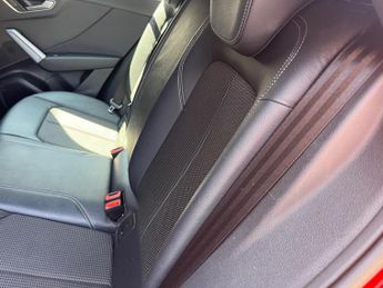 Audi Q2 1.5 TFSI CoD 35 S line S Tronic Euro 6 (s/s) 5dr