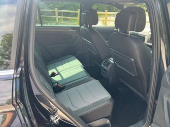 Volkswagen Tiguan 2.0 TDI R-Line DSG 4Motion Euro 6 (s/s) 5dr