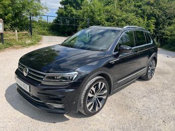 Volkswagen Tiguan 2.0 TDI R-Line DSG 4Motion Euro 6 (s/s) 5dr