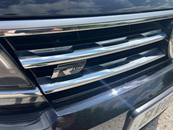Volkswagen Tiguan 2.0 TDI R-Line DSG 4Motion Euro 6 (s/s) 5dr