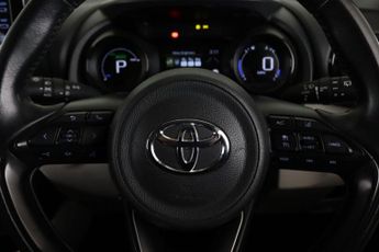 Toyota Yaris 1.5 VVT-h Excel E-CVT Euro 6 (s/s) 5dr