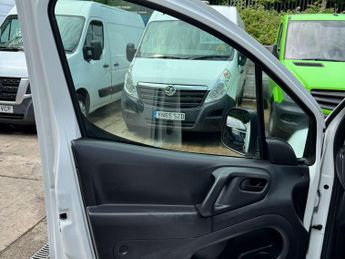 Citroen e-Berlingo E 635 LX CVT FWD L1 H1 5dr