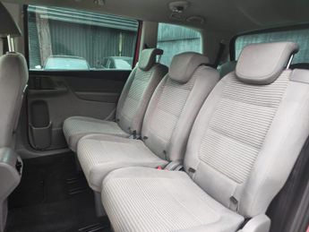 SEAT Alhambra 2.0 TDI CR SE DSG Euro 5 5dr