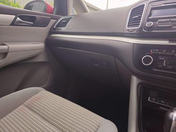 SEAT Alhambra 2.0 TDI CR SE DSG Euro 5 5dr