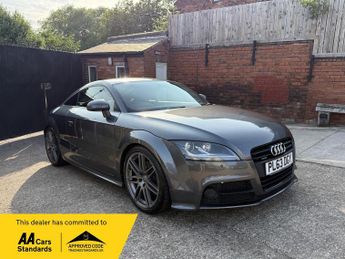 Audi TT 2.0 TDI Black Edition S Tronic quattro Euro 5 3dr