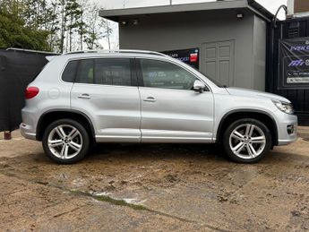 Volkswagen Tiguan 2.0 TDI BlueMotion Tech R-Line Edition DSG 4WD Euro 6 (s/s) 5dr