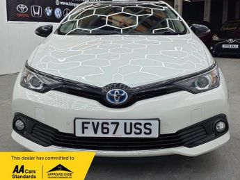 Toyota Auris 1.8 VVT-h Design CVT Euro 6 (s/s) 5dr