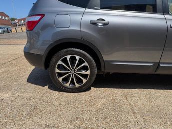 Nissan Qashqai+2 2.0 dCi n-tec+ Auto 4WD Euro 5 5dr