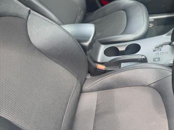Hyundai ix35 2.0 CRDi SE Auto 4WD Euro 5 5dr (Nav)