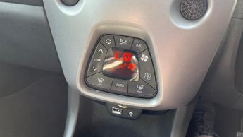 Toyota AYGO 1.0 VVT-i x-trend Euro 6 5dr