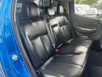 Fiat Fullback 2.4D LX Auto 4WD Euro 6 4dr (Euro 6)