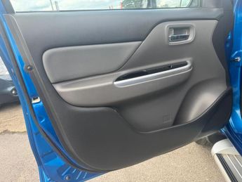 Fiat Fullback 2.4D LX Auto 4WD Euro 6 4dr (Euro 6)