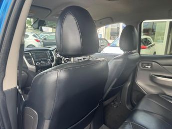 Fiat Fullback 2.4D LX Auto 4WD Euro 6 4dr (Euro 6)
