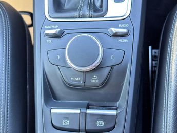 Audi Q2 1.6 TDI 30 S line S Tronic Euro 6 (s/s) 5dr