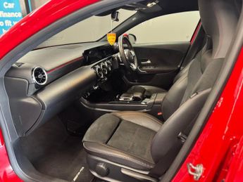 Mercedes-Benz A Class 2.0 A250 AMG Line 7G-DCT Euro 6 (s/s) 5dr