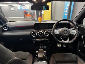 Mercedes-Benz A Class 2.0 A250 AMG Line 7G-DCT Euro 6 (s/s) 5dr