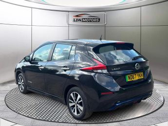 Nissan Leaf 40kWh Acenta Auto 5dr