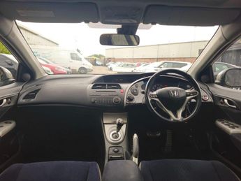 Honda Civic 1.8 i-VTEC ES i-Shift 5dr