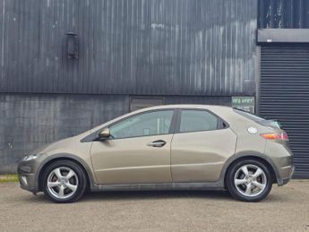 Honda Civic 1.8 i-VTEC ES i-Shift 5dr