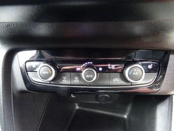 Vauxhall Corsa Electric 50kWh Elite Nav Auto 5dr (7.4Kw Charger)