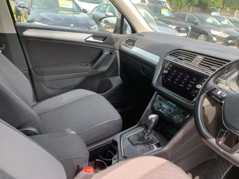 Volkswagen Tiguan 2.0 TDI Match DSG Euro 6 (s/s) 5dr