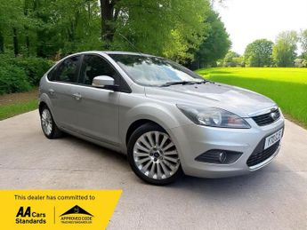 Ford Focus 1.6 TDCi DPF Titanium 5dr