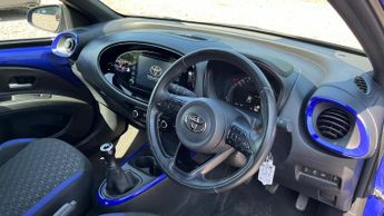 Toyota Aygo X 1.0 VVT-i Edge Euro 6 (s/s) 5dr