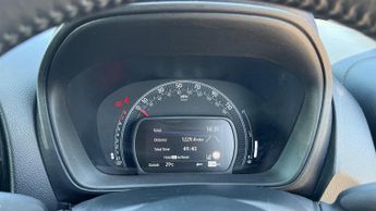 Toyota Aygo X 1.0 VVT-i Edge Euro 6 (s/s) 5dr