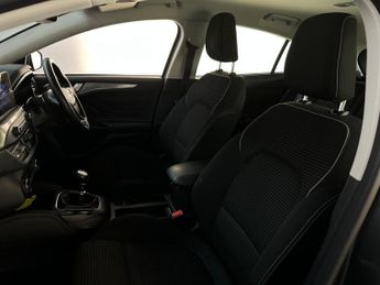 Ford Focus 1.0T EcoBoost Titanium Edition Euro 6 (s/s) 5dr