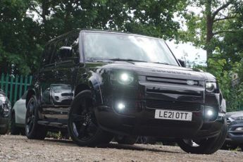 Land Rover Defender 110 3.0 D250 MHEV SE Auto 4WD Euro 6 (s/s) 5dr