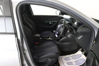 Peugeot 208 1.2 PureTech GT Euro 6 (s/s) 5dr