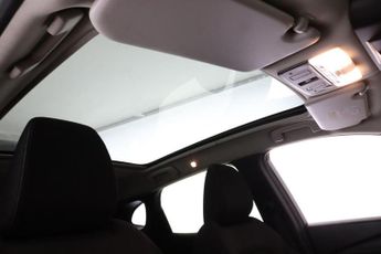 Nissan Qashqai 1.3 DIG-T MHEV N-Connecta Euro 6 (s/s) 5dr