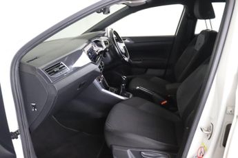 Volkswagen Polo 1.0 TSI R-Line Euro 6 (s/s) 5dr
