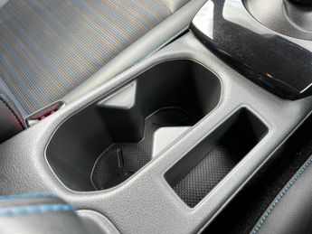 Nissan Leaf 40kWh N-Connecta Auto 5dr