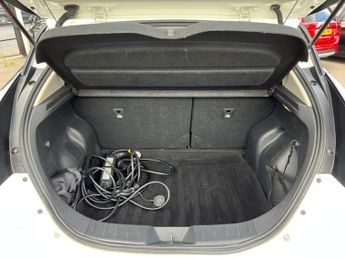 Nissan Leaf 40kWh N-Connecta Auto 5dr