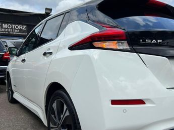 Nissan Leaf 40kWh N-Connecta Auto 5dr