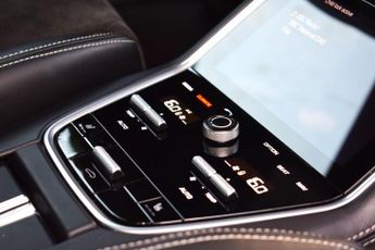 Porsche Panamera 4.0T V8 GTS Sport Turismo PDK 4WD Euro 6 (s/s) 5dr