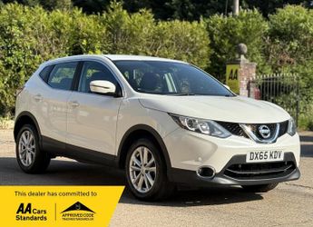 Nissan Qashqai 1.2 DIG-T Acenta XTRON 2WD Euro 6 (s/s) 5dr