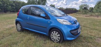 Peugeot 107 1.0 12V Urban Euro 4 3dr