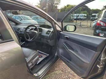 Honda Civic 1.3 IMA ES 4dr