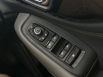 Subaru Outback 2.5i Field Lineartronic 4WD Euro 6 (s/s) 5dr