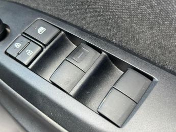 Toyota Yaris Cross 1.5 VVT-h Design E-CVT Euro 6 (s/s) 5dr