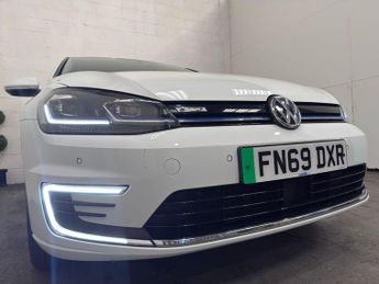 Volkswagen e-Golf 35.8kWh e-Golf Auto 5dr