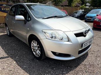 Toyota Auris 1.6 VVT-i TR 5dr