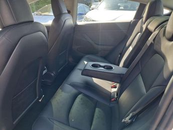 Tesla Model 3 (Dual Motor) Long Range Auto 4WDE 4dr