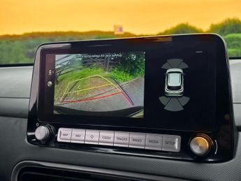 Hyundai KONA 39kWh Premium Auto 5dr (10.5kW Charger)