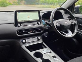 Hyundai KONA 39kWh Premium Auto 5dr (10.5kW Charger)