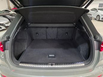 Audi Q3 2.0 TFSI 40 S line S Tronic quattro Euro 6 (s/s) 5dr